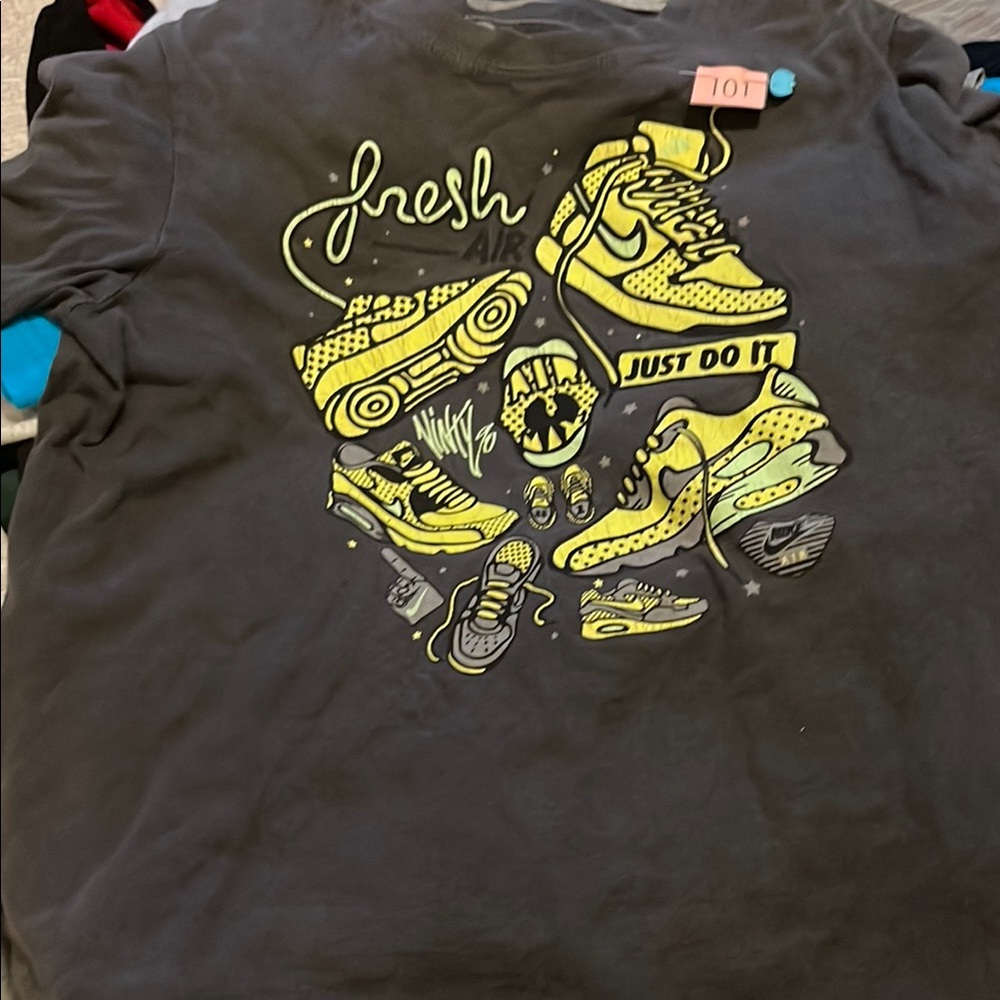 Nike Black T-Shirt with Yellow Sneaker Graphics Size Small